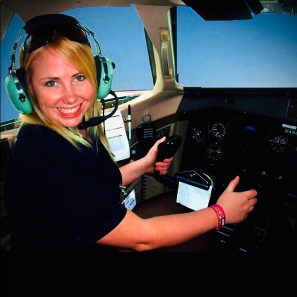 Meet your Posher, Caroline - Picture 11 of 11